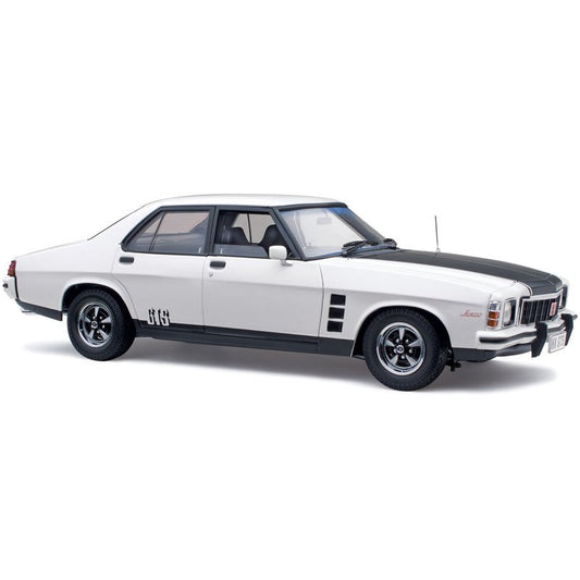 1/18 Holden HX Monaro GTS Sedan Cotillion White (308ci Engine)