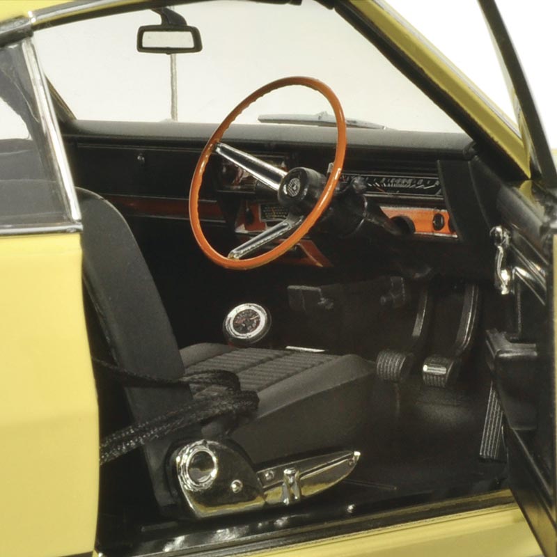 1/18 Holden HK Monaro GTS 327 - Warwick Yellow