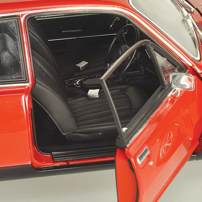 1/18 Holden LJ Torana GTR XU-1 Salamanca Red