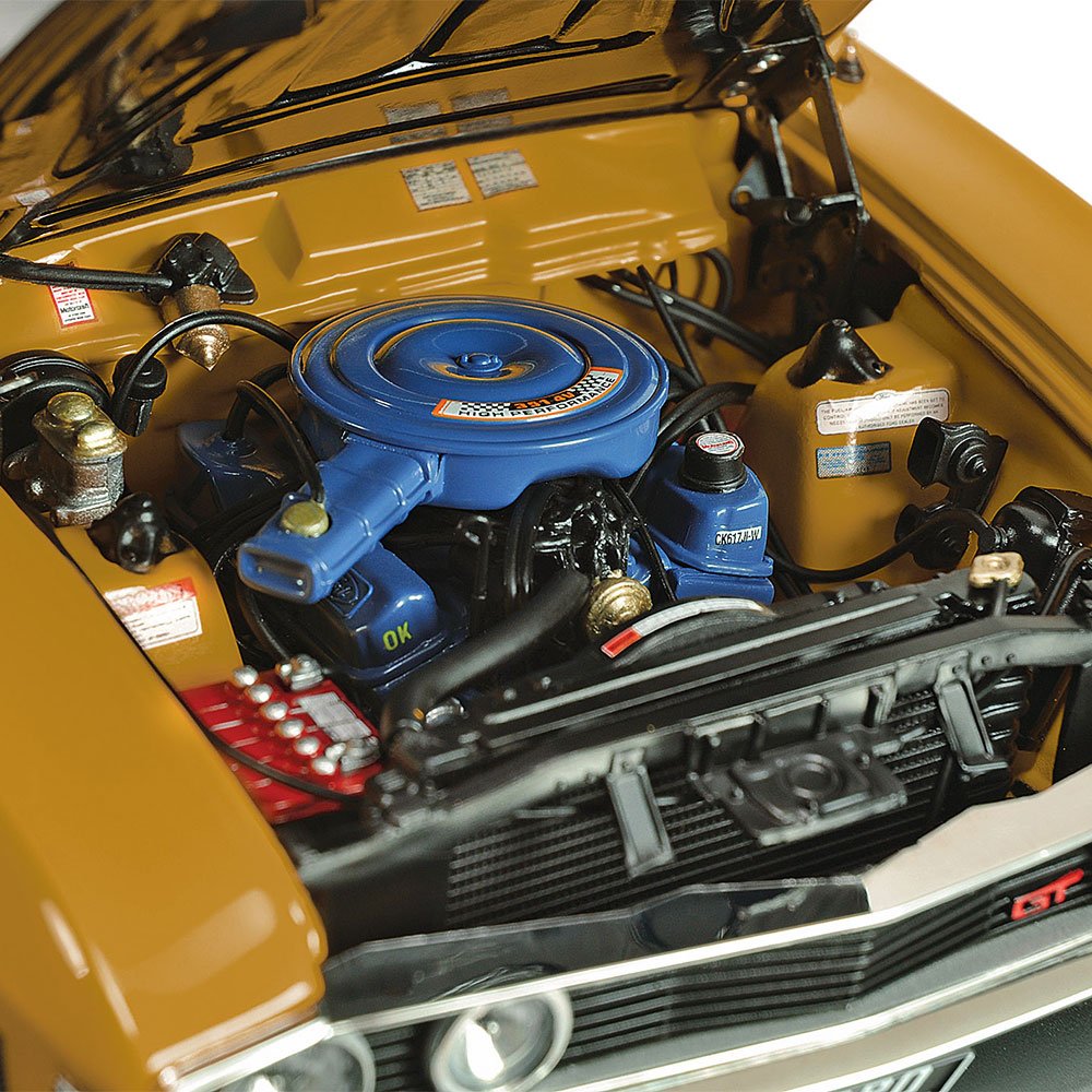 1/18 Ford XA Falcon RPO83 Sedan Summer Gold