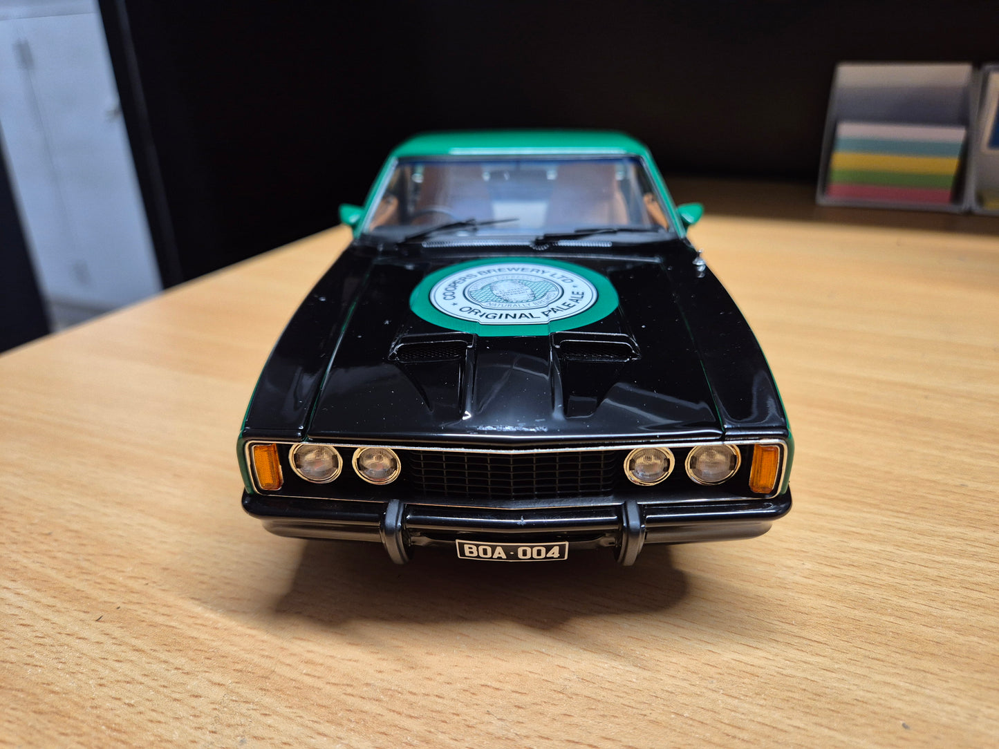 1/18 Ford XC Utility - Coopers