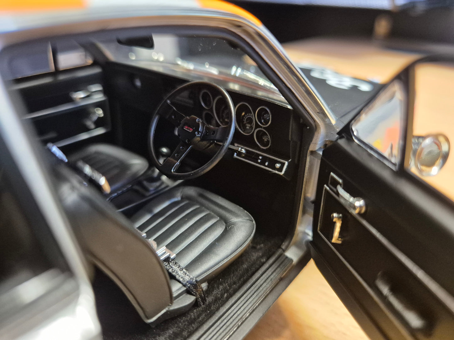 1/18 Holden LJ Torana GTR XU-1 1972 South Pacific Touring Series