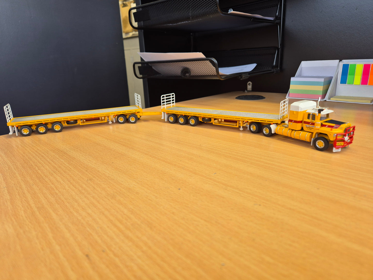 1/64 Neil Mansell Transport road train, Prime mover, Dolly and two trailers