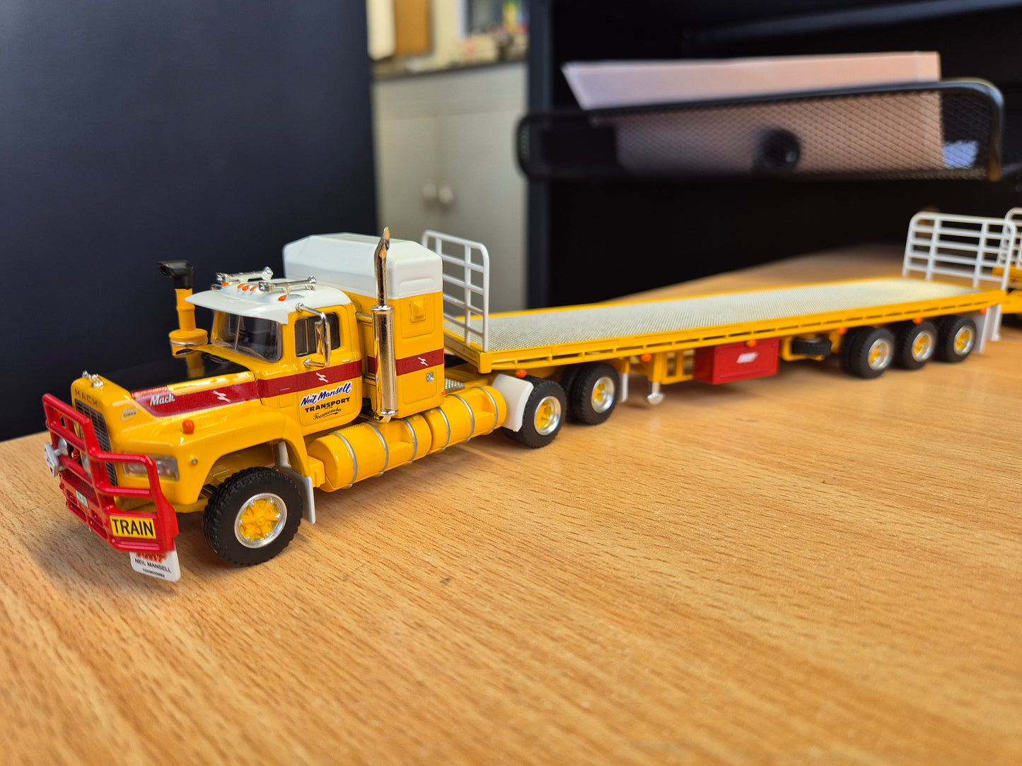 1/64 Neil Mansell Transport road train, Prime mover, Dolly and two trailers