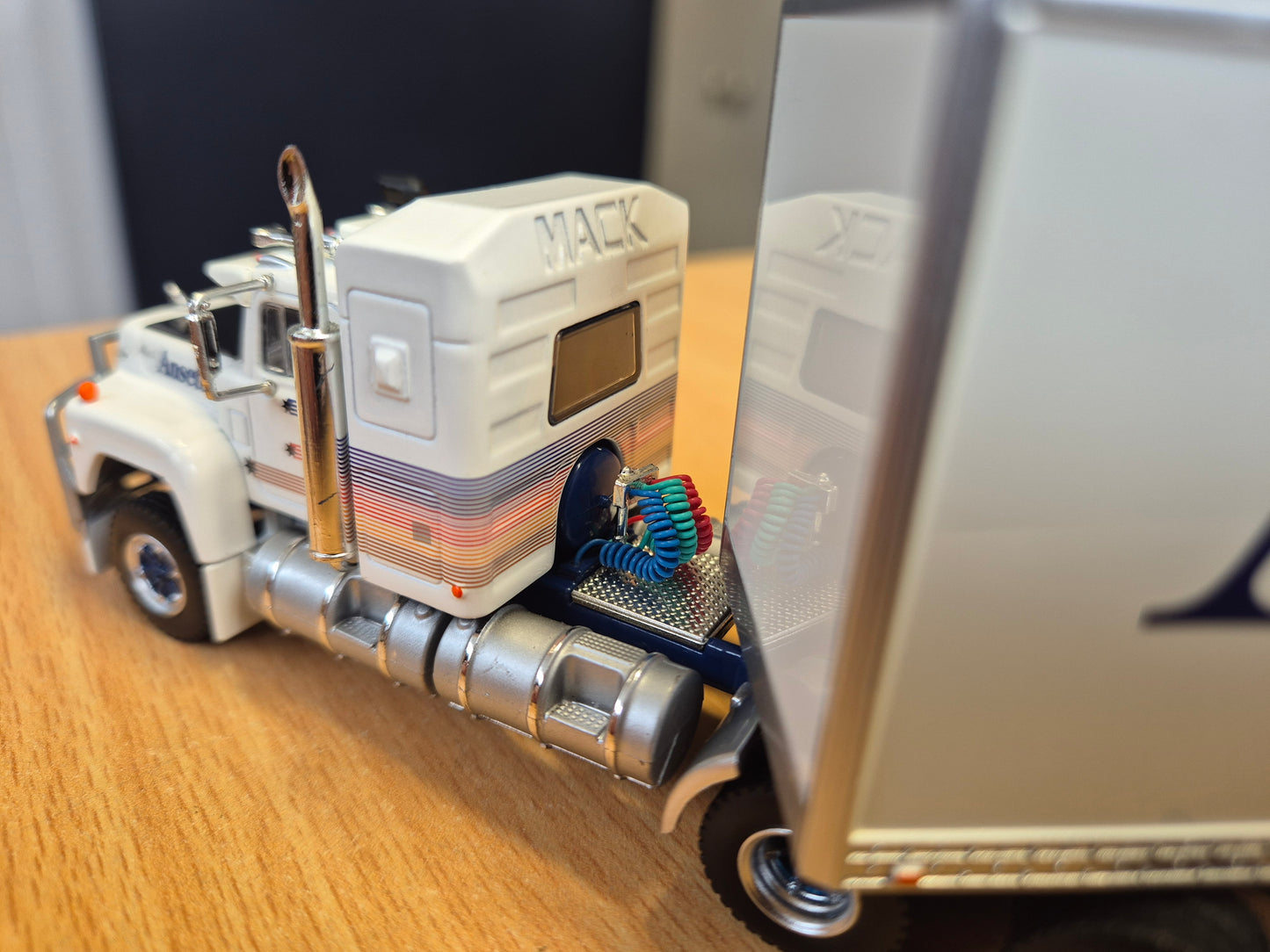 1/64 Ansett Freight Express 12036