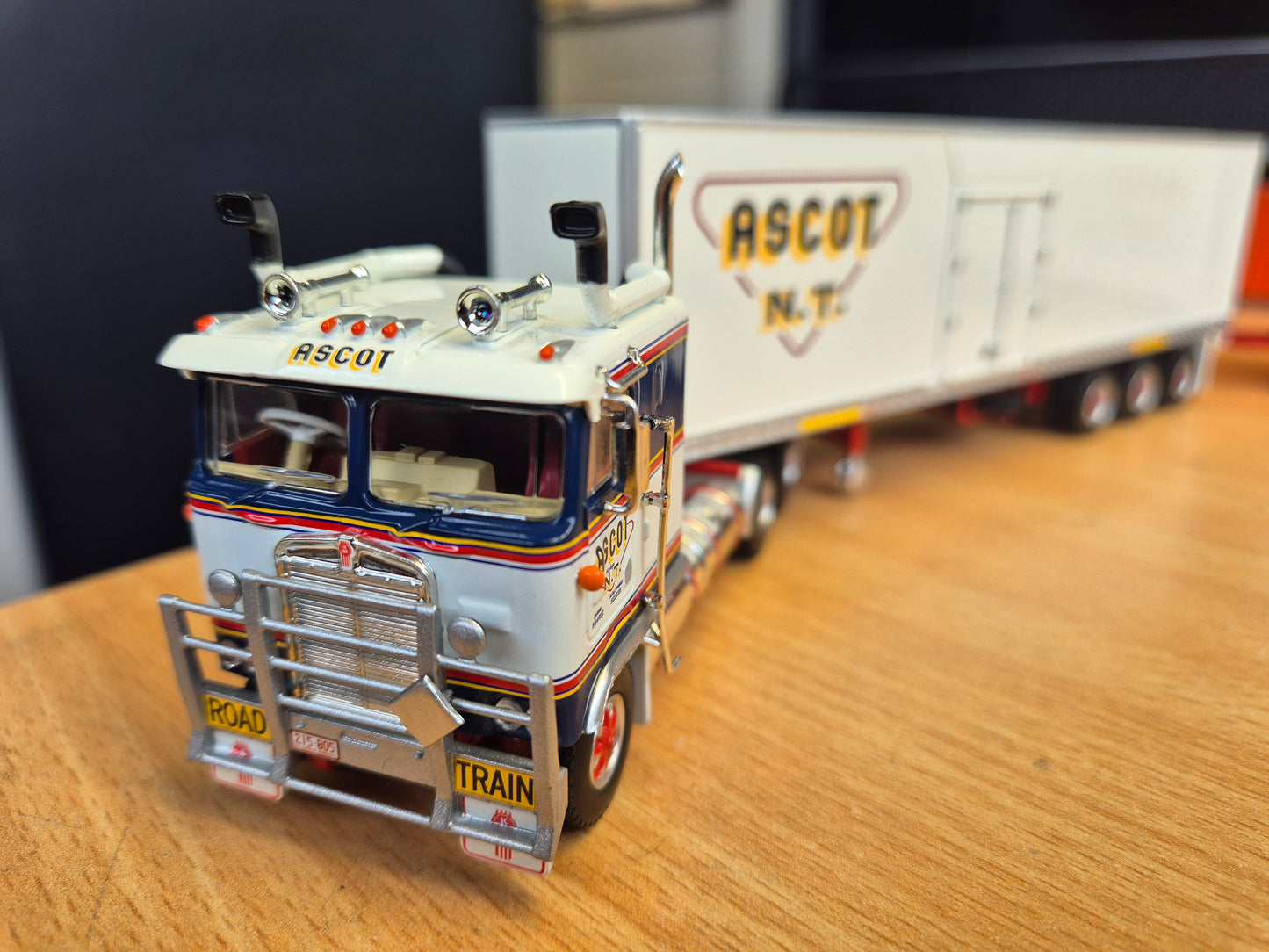 1/64 Ascott N.T Road Train Set 12035
