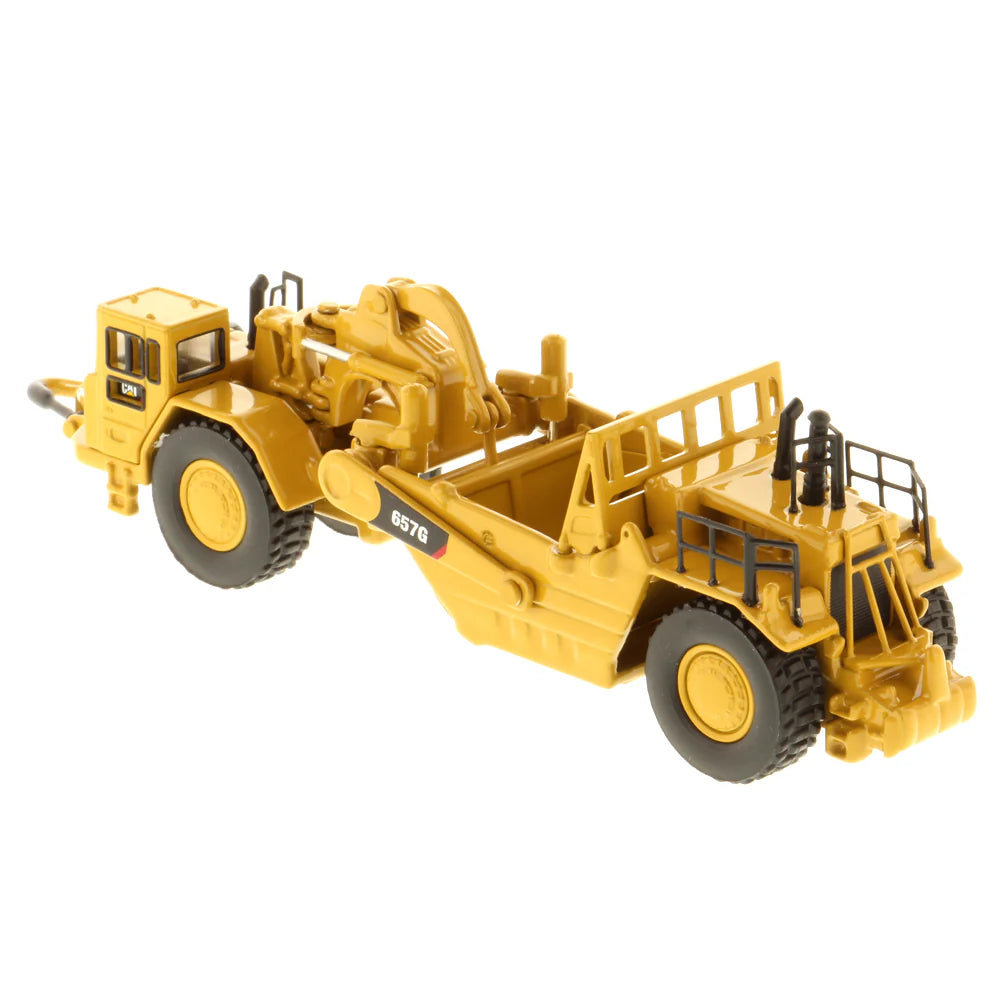 1/125 Cat 657G Tractor Scraper