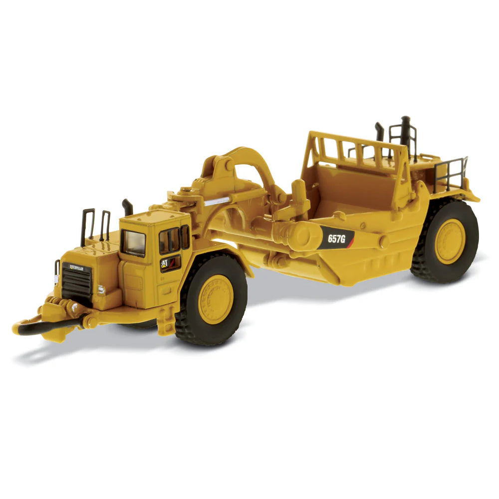 1/125 Cat 657G Tractor Scraper