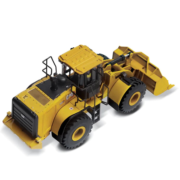 1/50 Cat 966GC Wheel Loader High Line Series