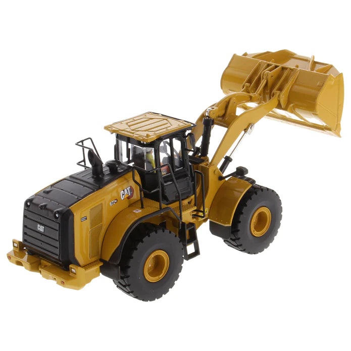 1/50 Cat 972 XE Wheel Loader High Line Series