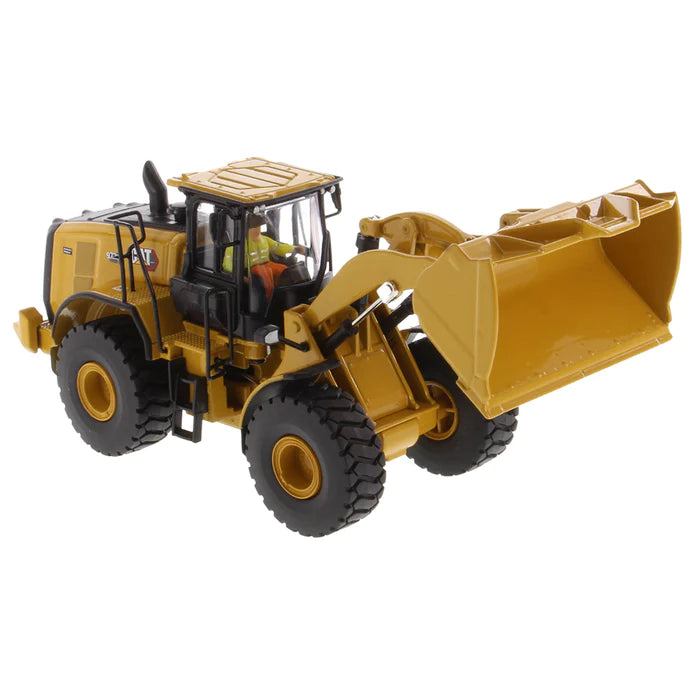 1/50 Cat 972 XE Wheel Loader High Line Series