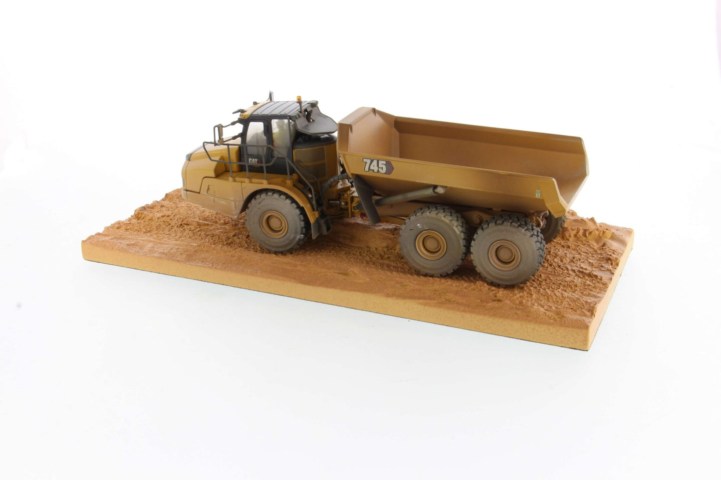 1/50 Cat Weathered 745 Articulated Truck