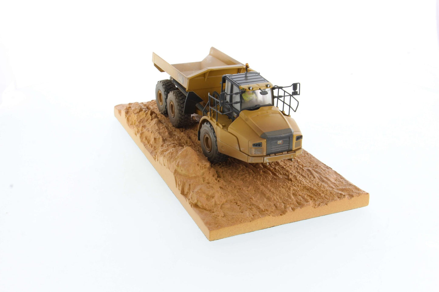 1/50 Cat Weathered 745 Articulated Truck