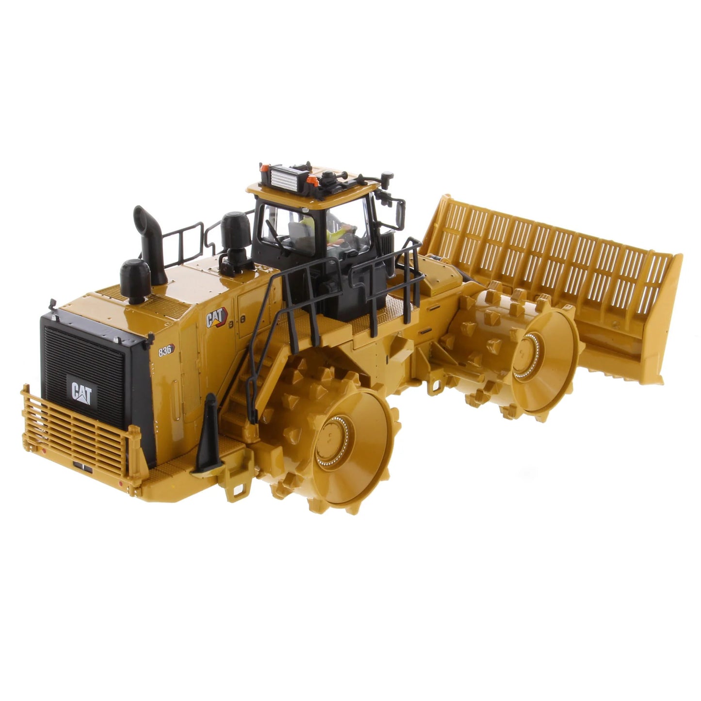 1/50 Cat 863 Landfill Compactor