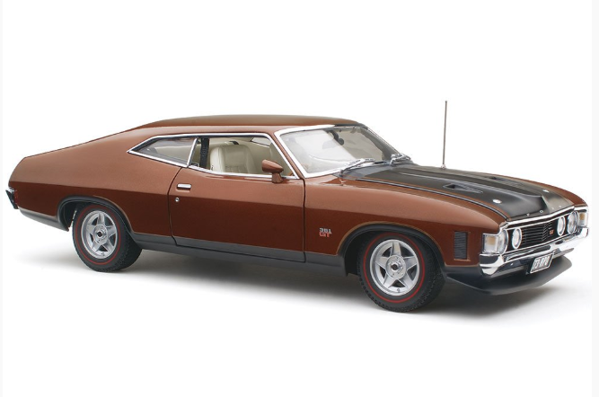 1/18 Ford XA Falcon RP083 - Walnut Glow