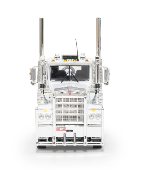 1/50 C509 Kenworth White/Black Tri-drive with sleeper