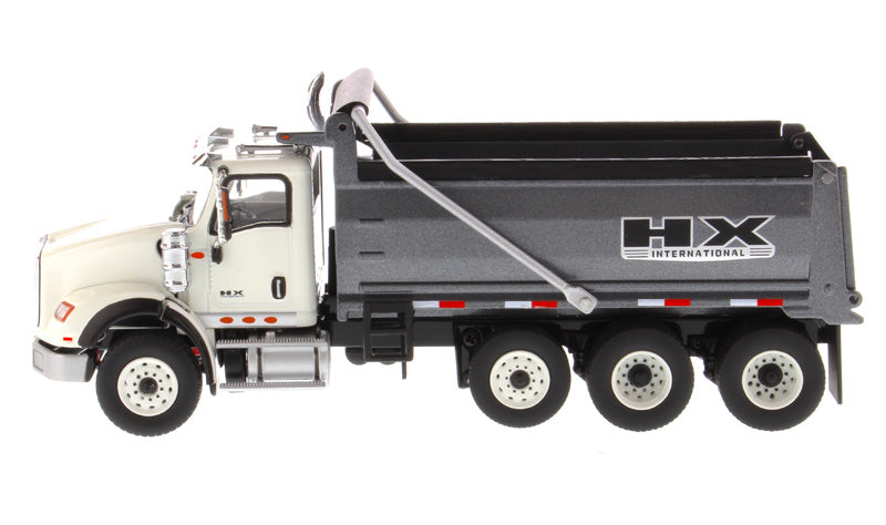 1/50 International HX620 White Dump Truck 71013