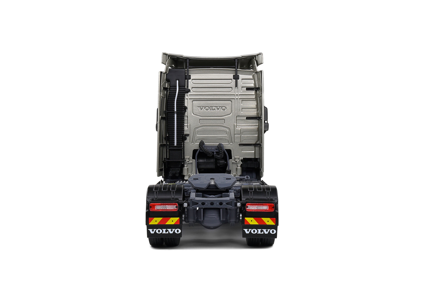 1/24 Volvo FH Globetrotter XL Nordic Light 2021
