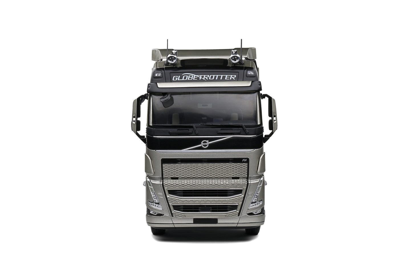 1/24 Volvo FH Globetrotter XL Nordic Light 2021
