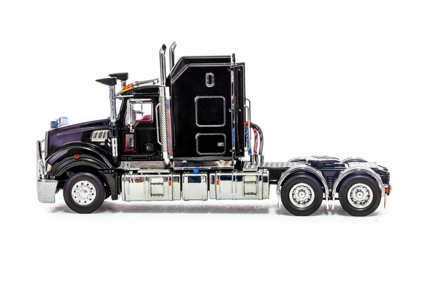 1/50 Mack Super Liner Late Edition Black