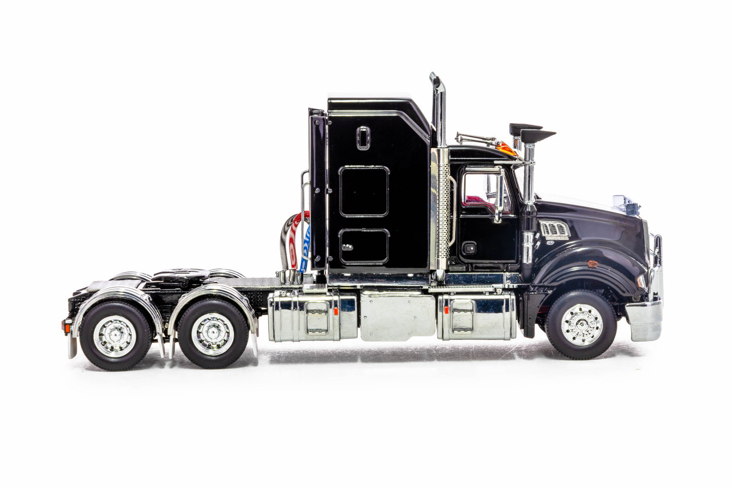 1/50 Mack Super Liner Late Edition Black