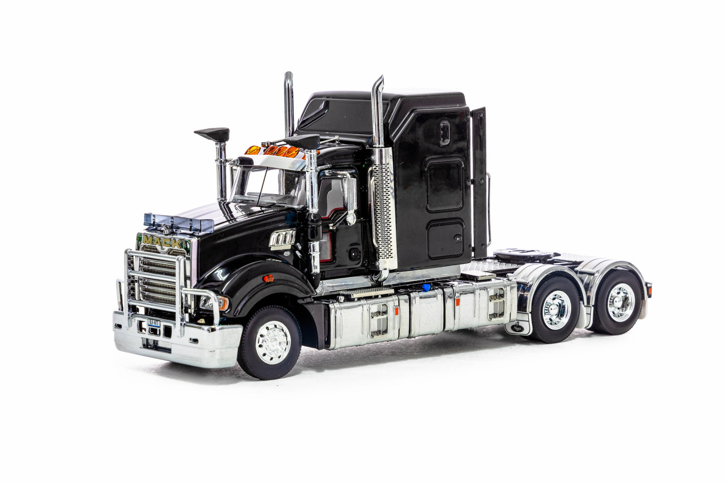 1/50 Mack Super Liner Late Edition Black