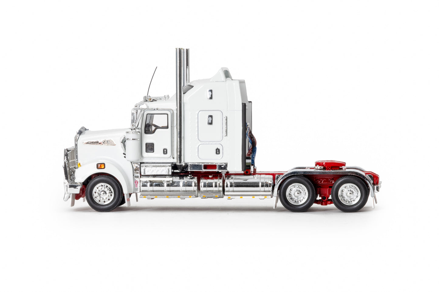 1/50 T909 White / Red
