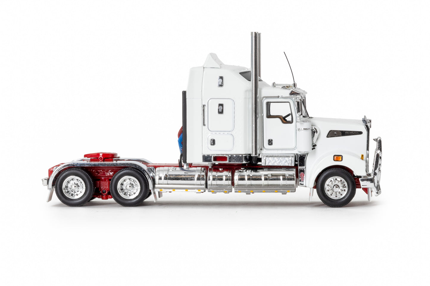 1/50 T909 White / Red