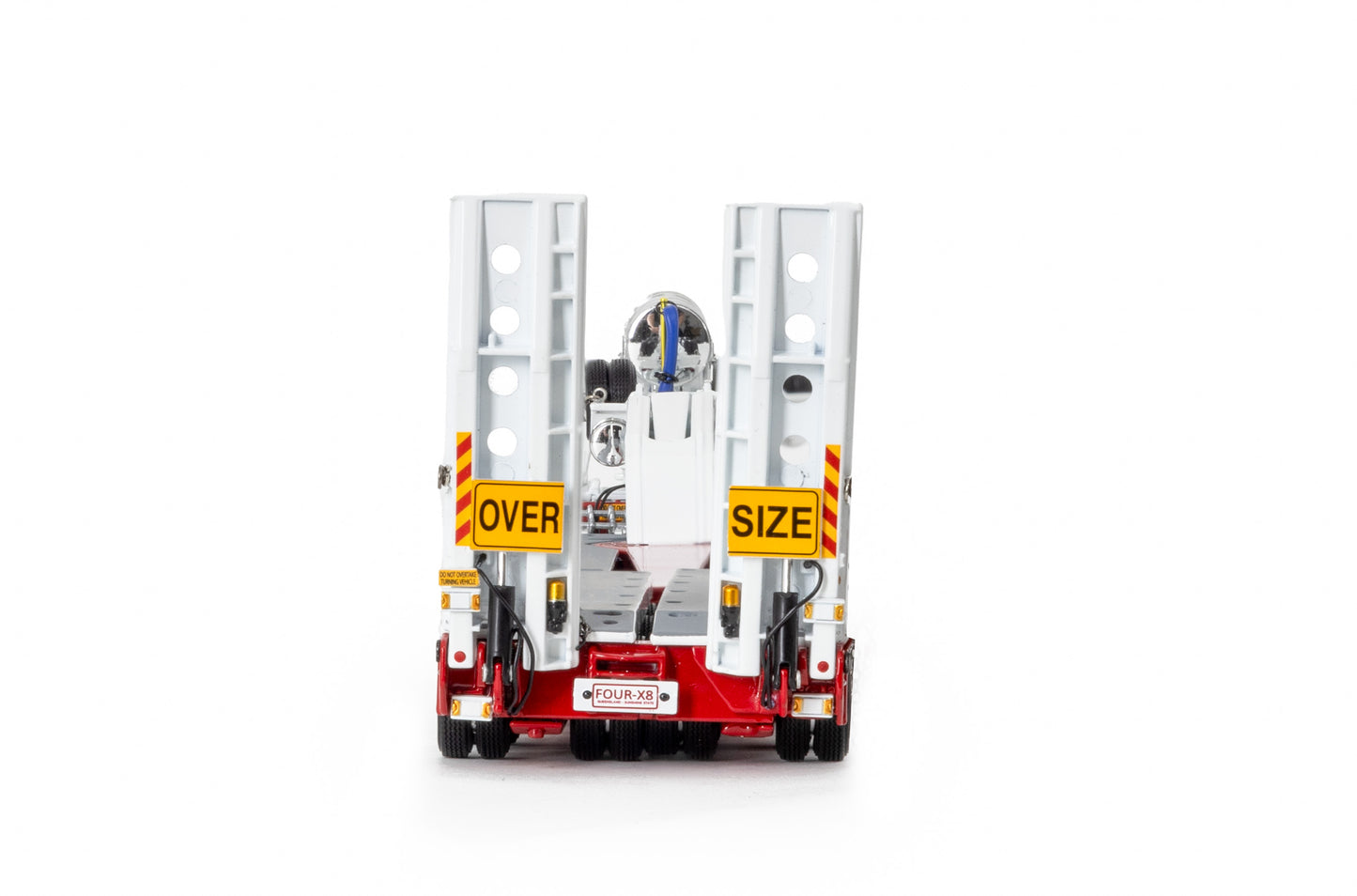 1/50 Drake swingwing 4x8 white/red