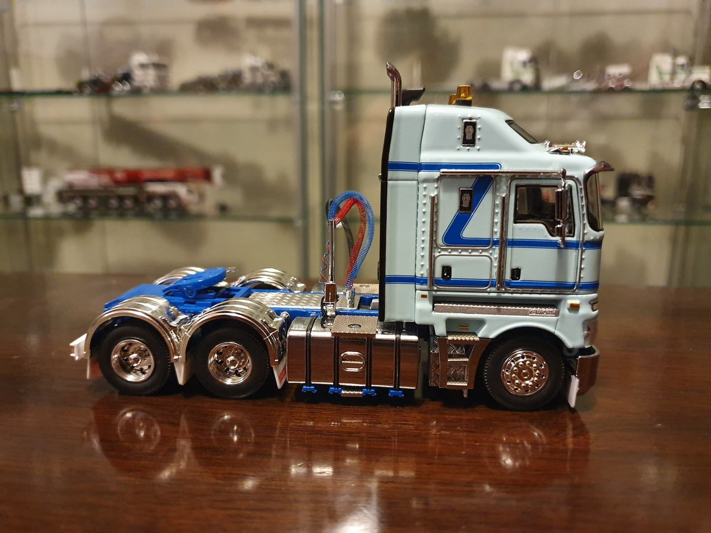 1/50 Light Blue K200 2.3 cab (second hand)