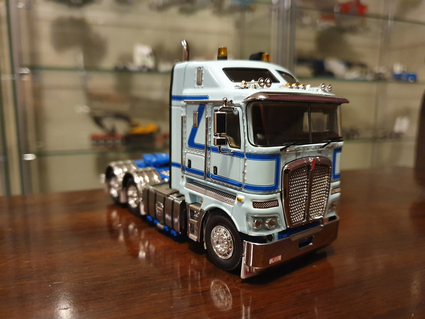1/50 Light Blue K200 2.3 cab (second hand)