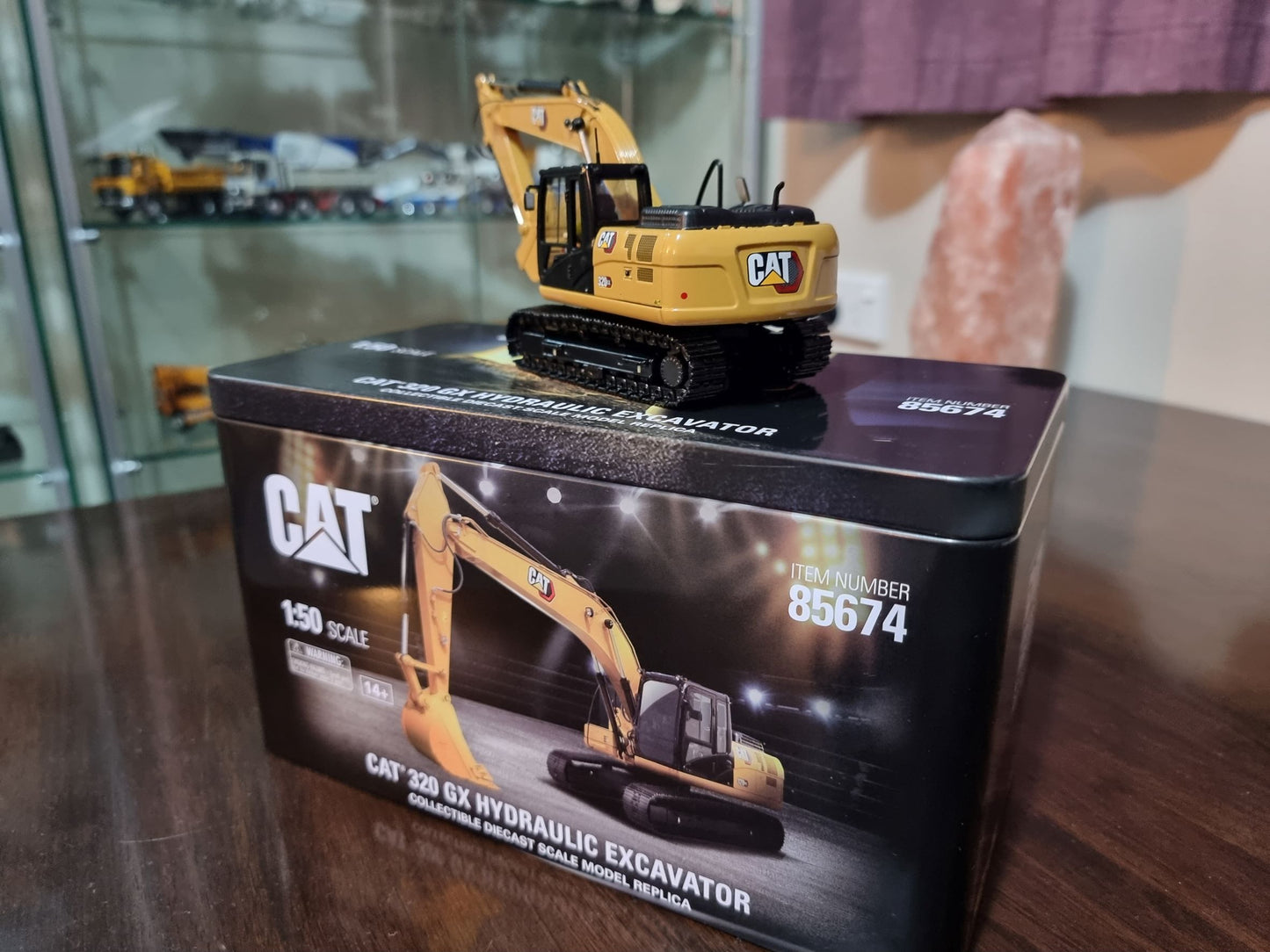 1/50 Cat 320 GX Excavator