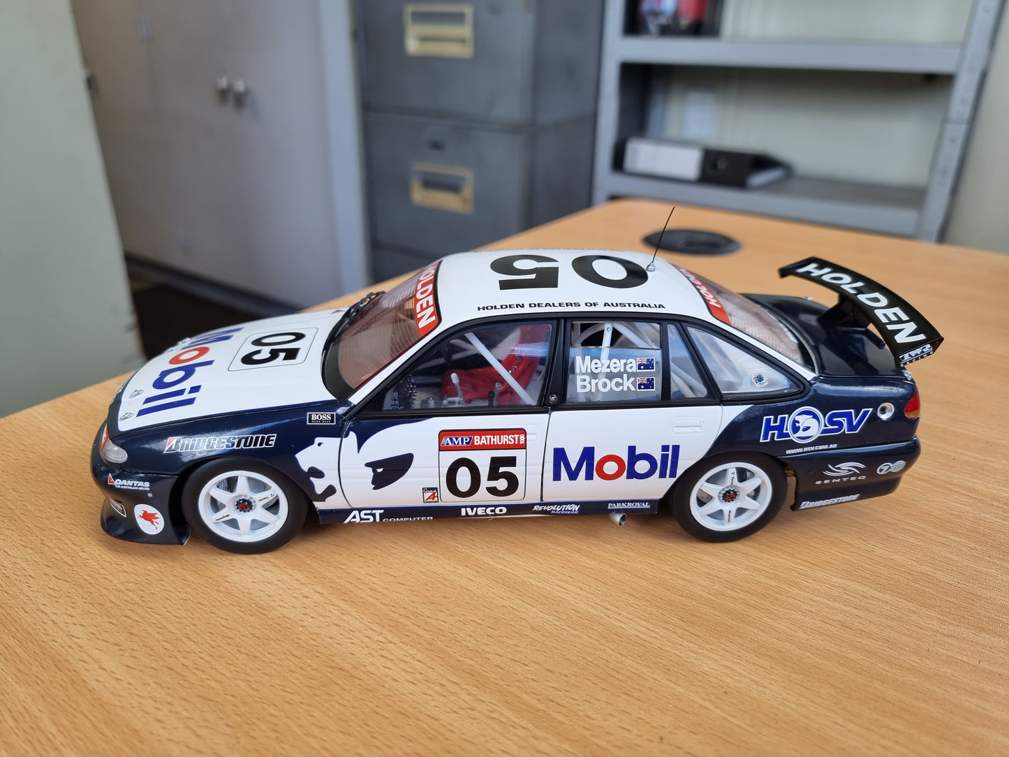 1/18 Holden VR Commodore 1996 Bathurst 1000