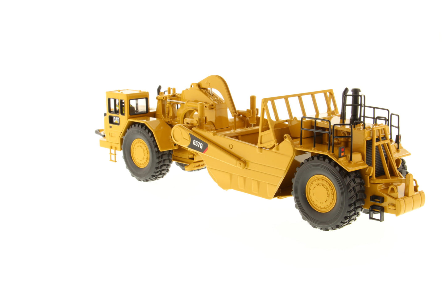 1/50 Cat 657G Wheel Scraper