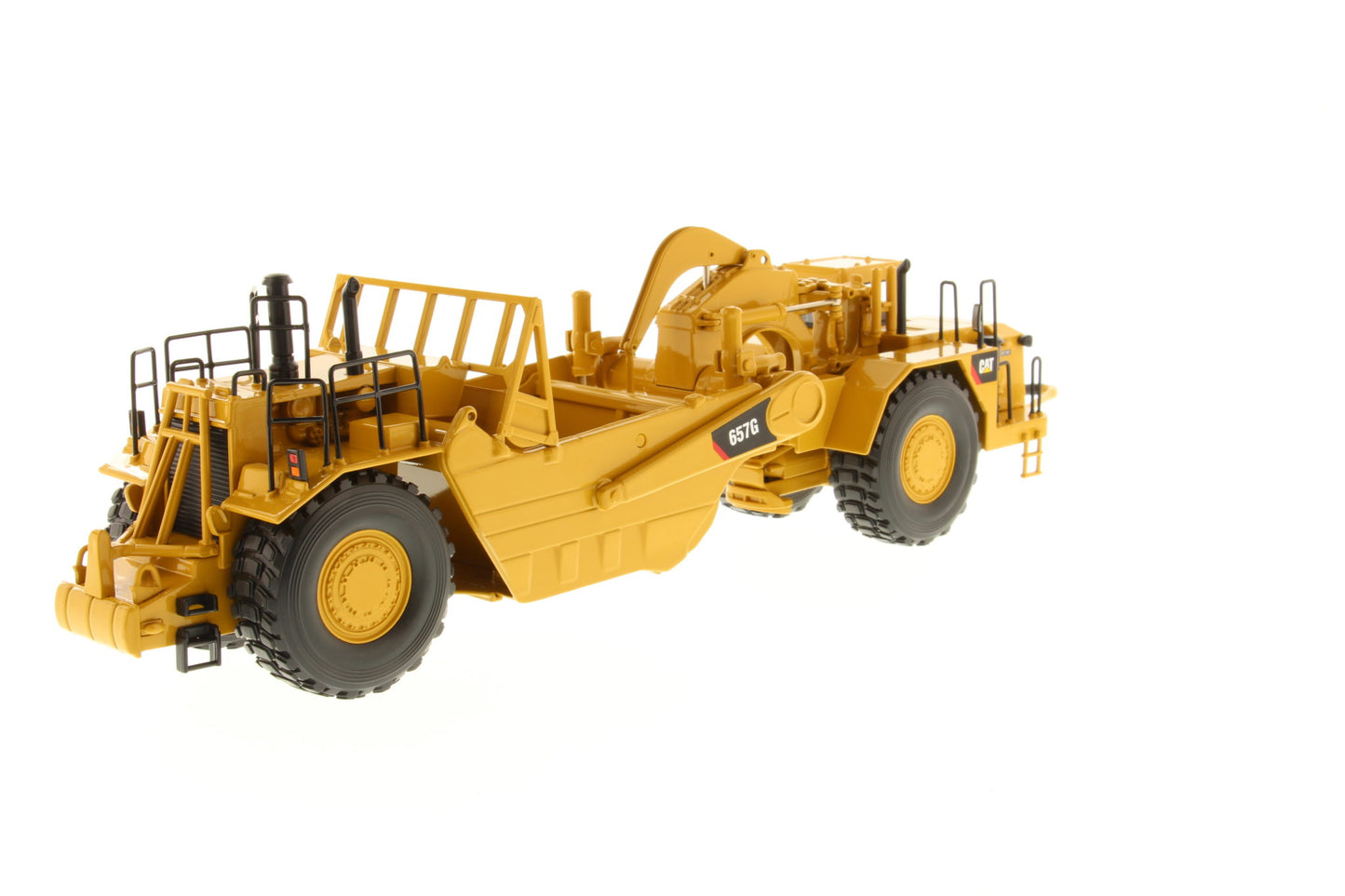 1/50 Cat 657G Wheel Scraper