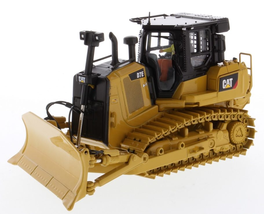 1/50 Cat D7E track type tractor Pipe Line