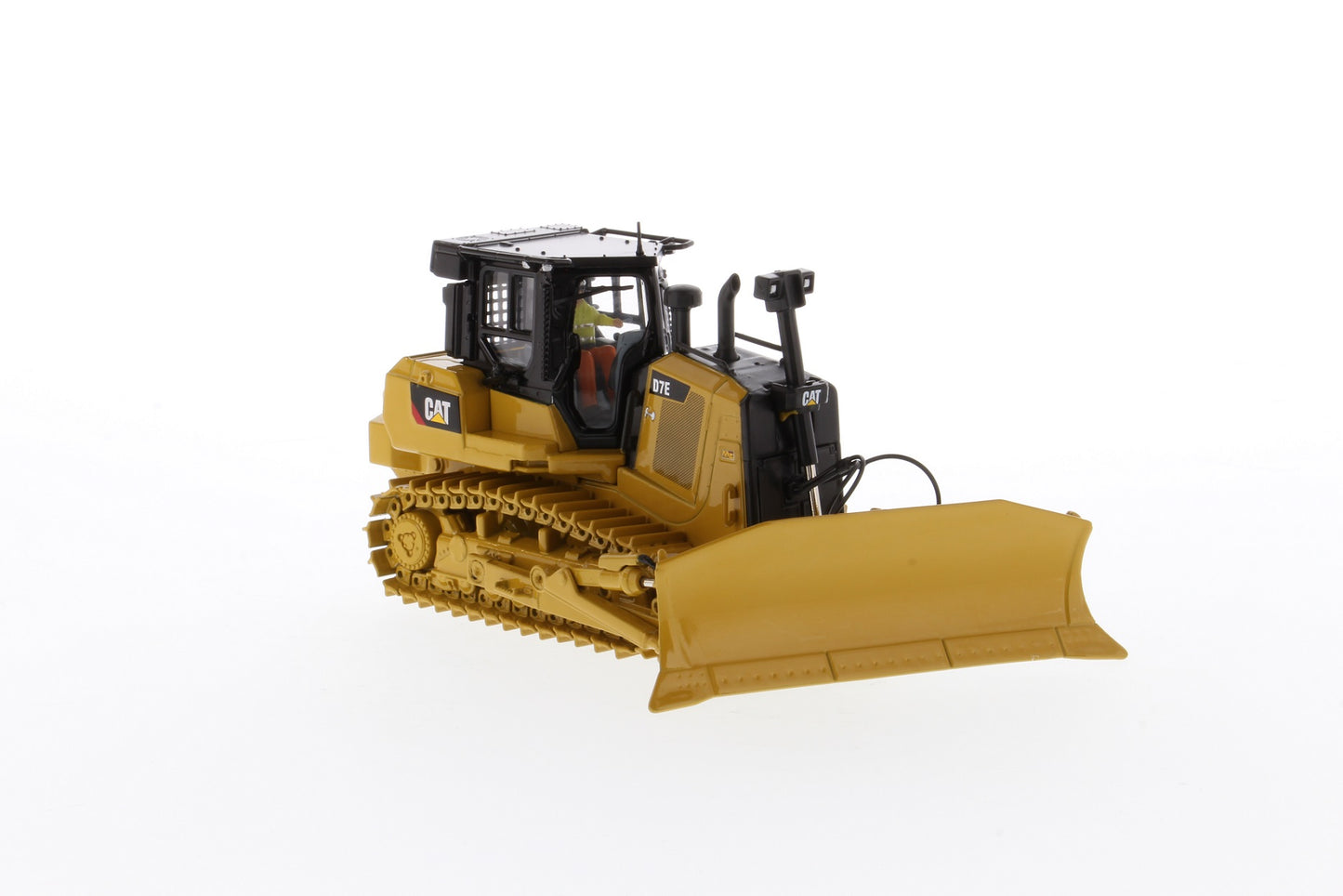 1/50 Cat D7E track type tractor Pipe Line