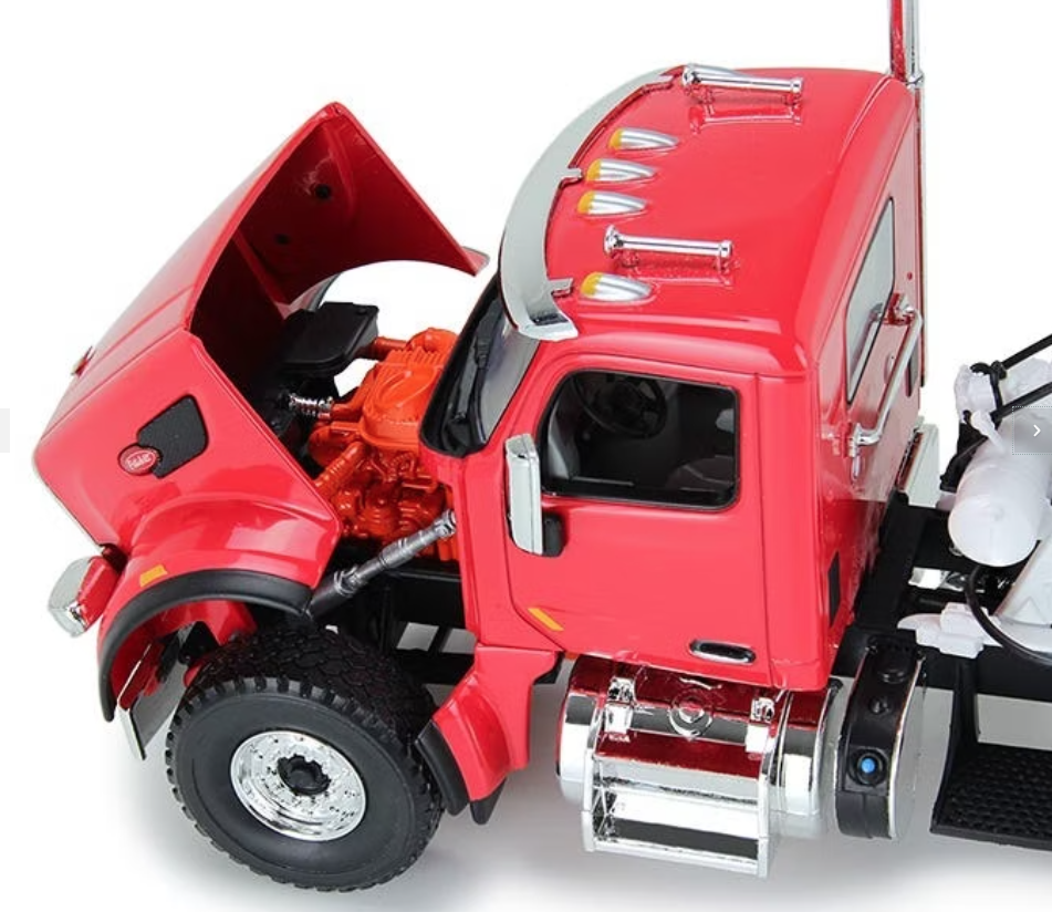 1/34 Peterbilt® Model 567 with McNeilus® Standard Mixer