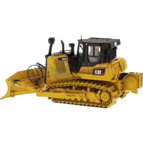 1/50 Cat D7E track type tractor Pipe Line