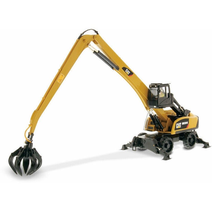 1/50 Cat 3049 Material Handler (High Line)