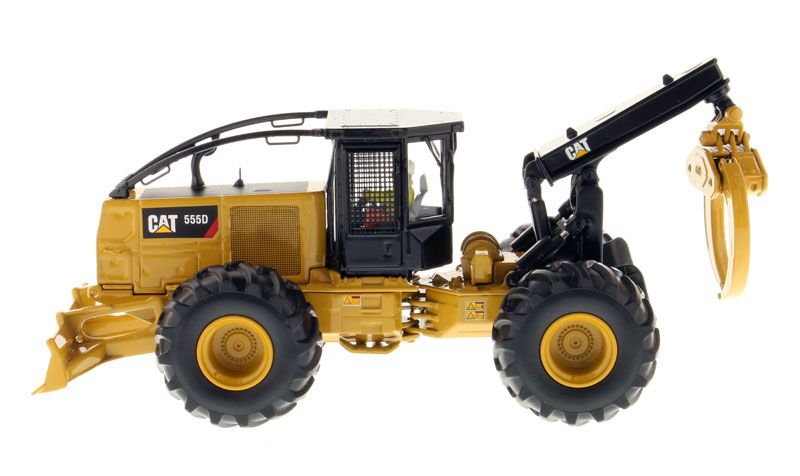 1/50 Cat 555D