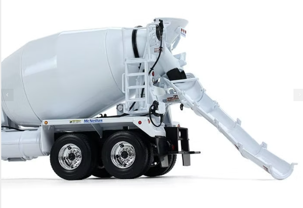 1/34 Kenworth® T880 with McNeilus® Standard Mixer