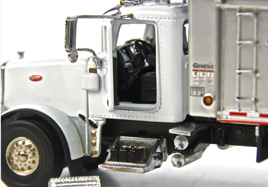 1/50 Peterbilt 357 Rigid with East Genesis Dump Body - White