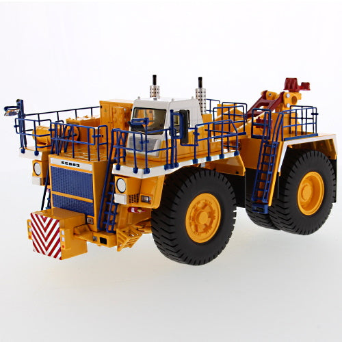 1/50 Belaz Large Recovery Tractor