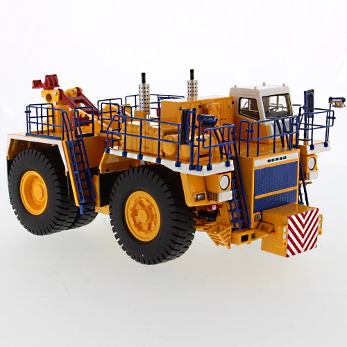 1/50 Belaz Large Recovery Tractor