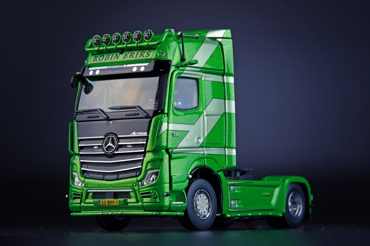 1/50 Mercedes Actros Robin Eriks
