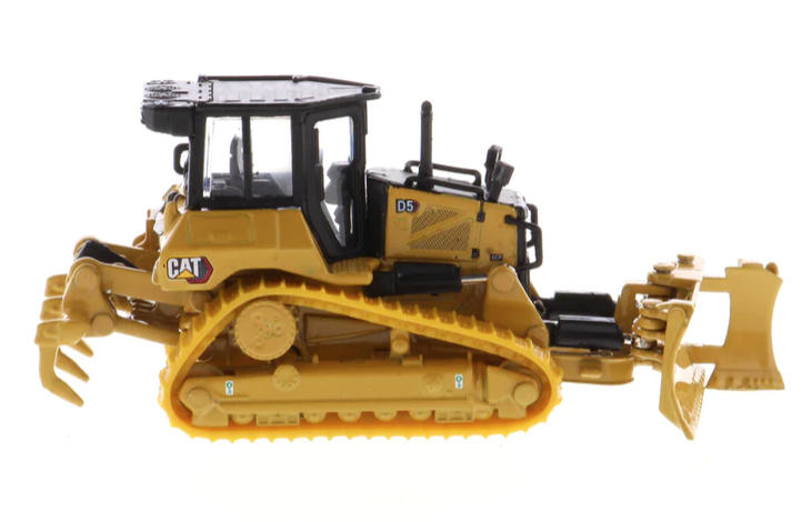 1/87 Cat D5 LGP Track Type Tractor with VPAT Blade