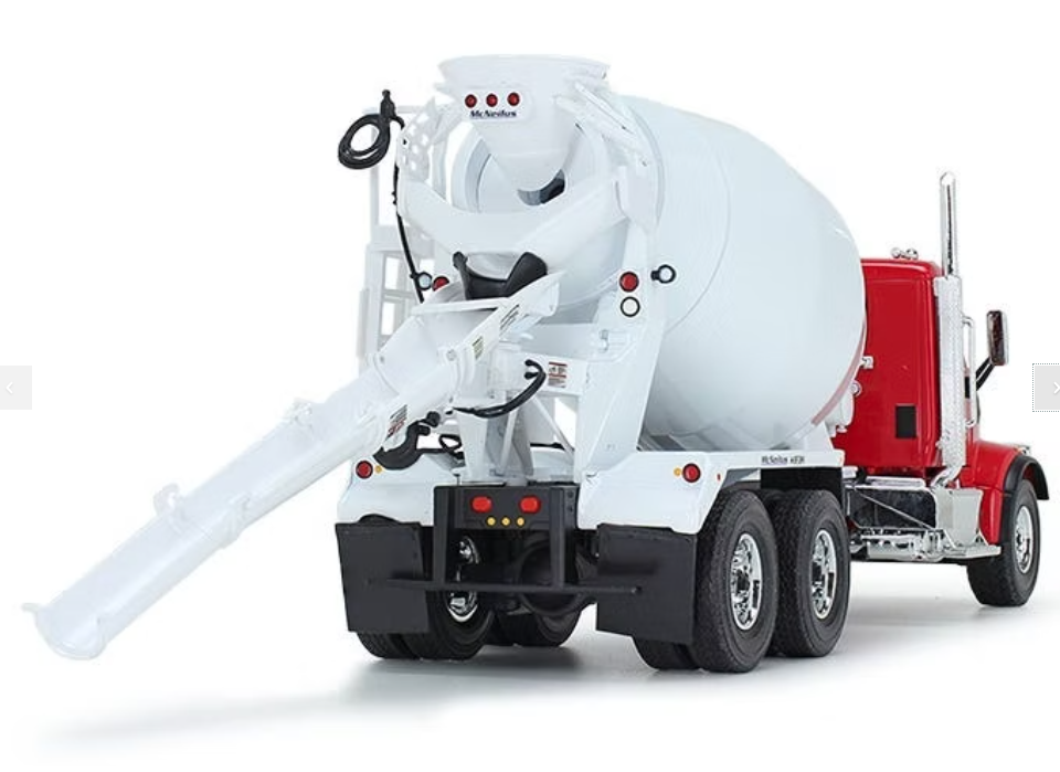 1/34 Peterbilt® Model 567 with McNeilus® Standard Mixer