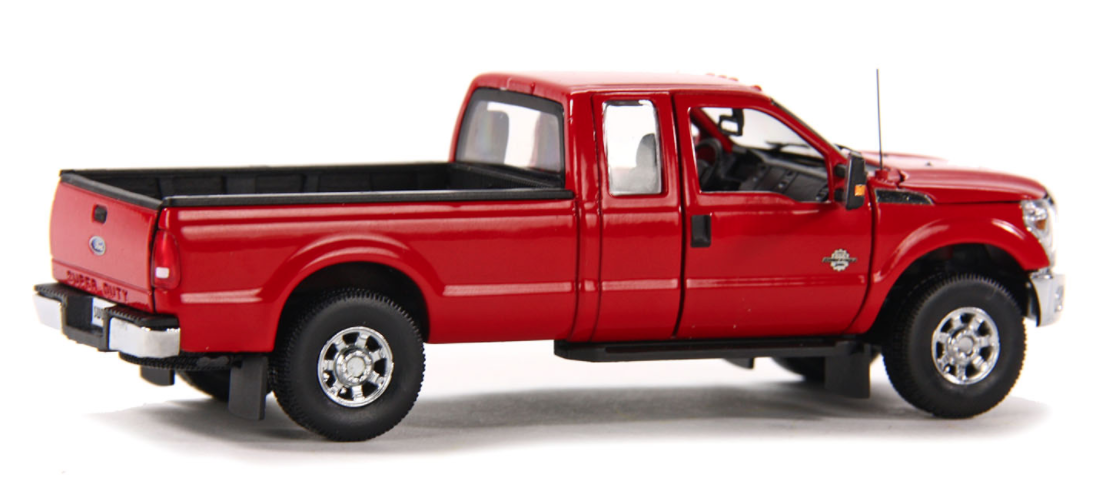 1/50 Ford F250 Pickup truck super cab - Red/Chrome
