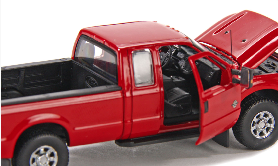 1/50 Ford F250 Pickup truck super cab - Red/Chrome